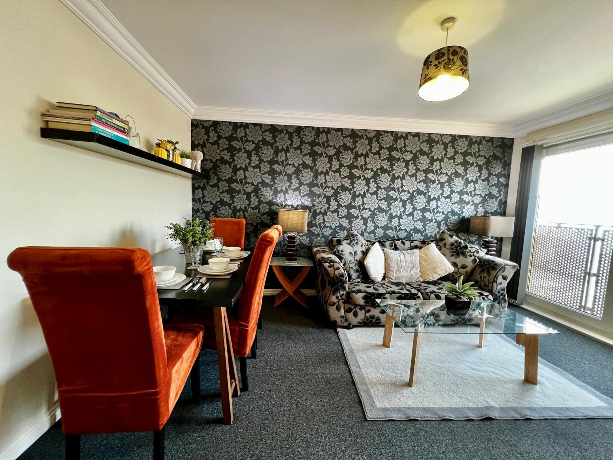 Appartement Stylish Modern Flat With Juliet Balcony & Parking à Glasgow Extérieur photo