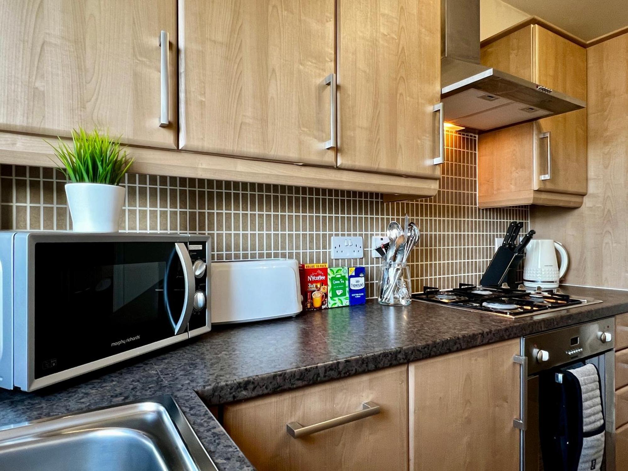 Appartement Stylish Modern Flat With Juliet Balcony & Parking à Glasgow Extérieur photo