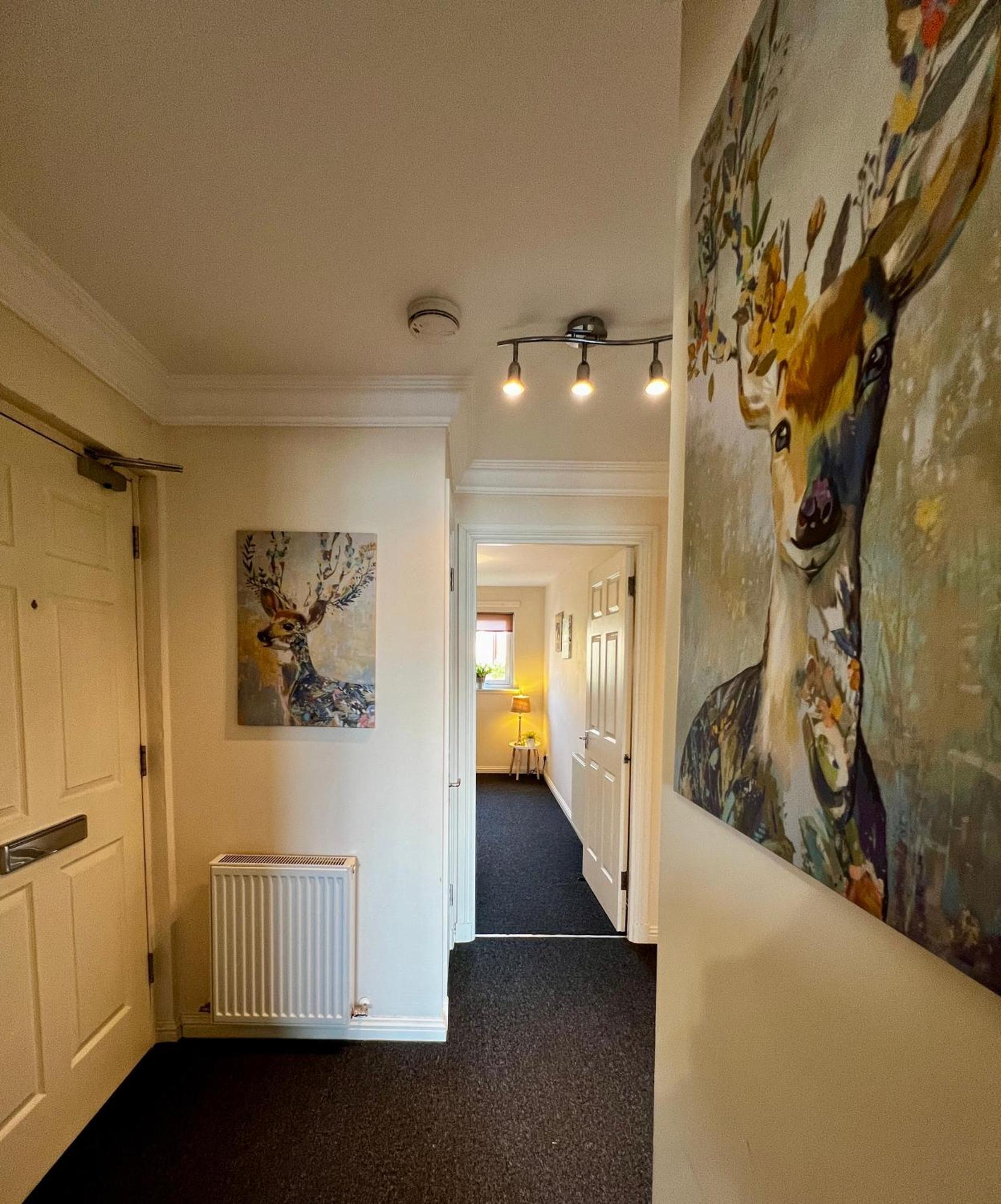 Appartement Stylish Modern Flat With Juliet Balcony & Parking à Glasgow Extérieur photo